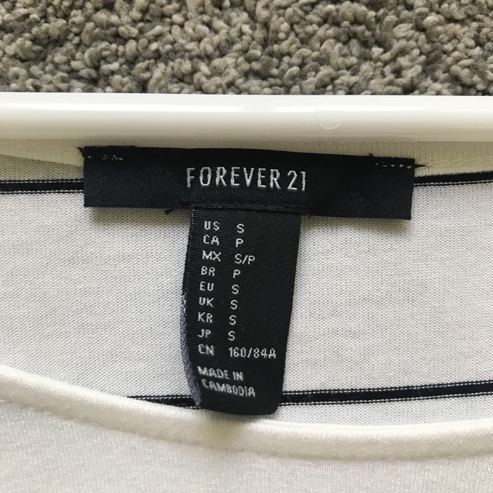high-low crop tee - Picture 2 of 2